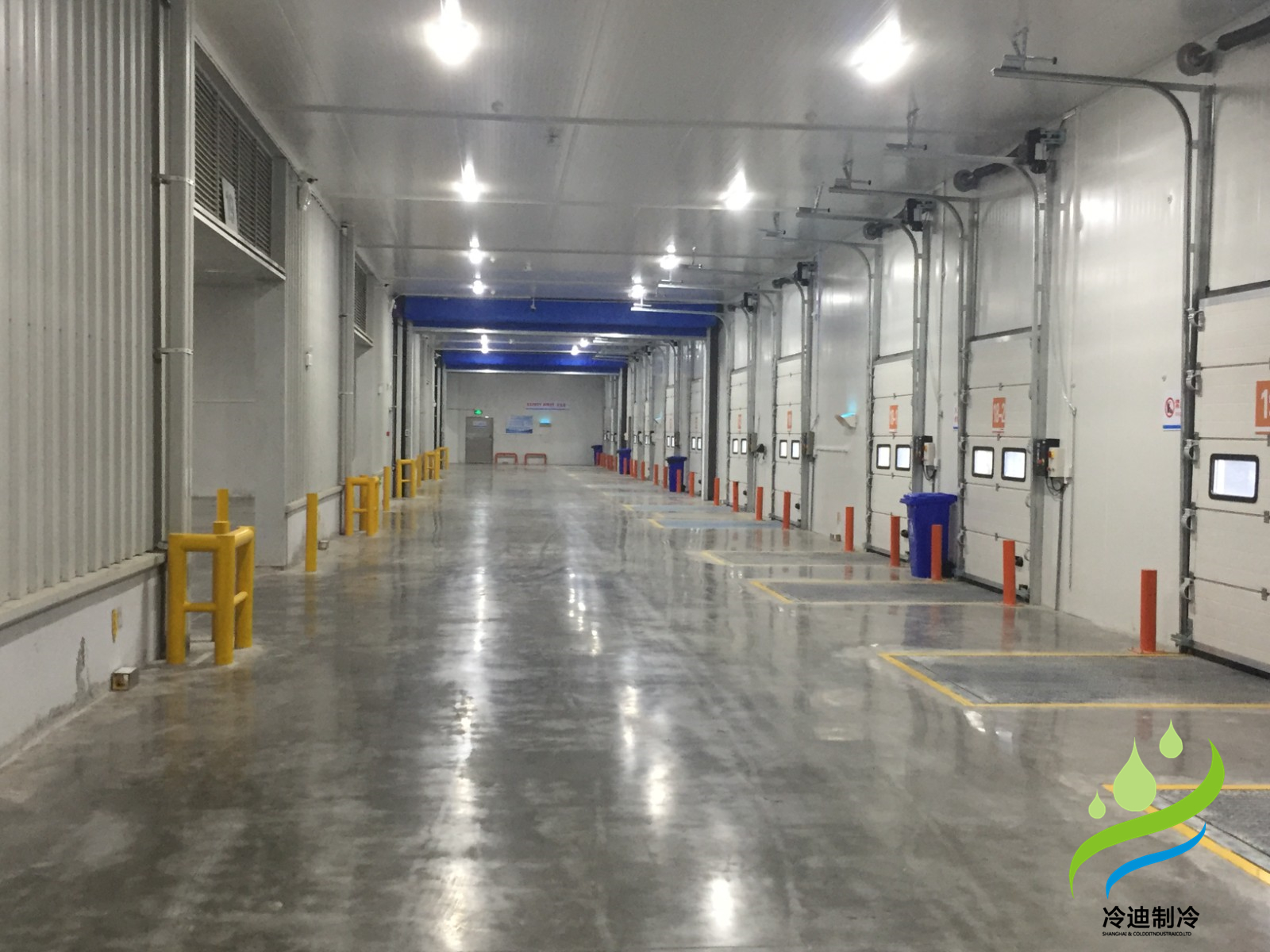 安裝一個100平米商品恒溫庫造價多少錢？